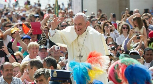 Terremoto, Papa Francesco: «Vicino alle famiglie: la vita deve rinascere da Amatrice ad Arquata»