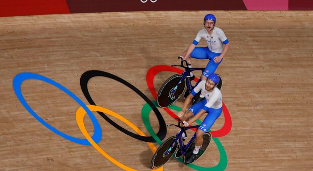Ciclismo su pista, diretta ore 11.00, Italia in finale per l'oro