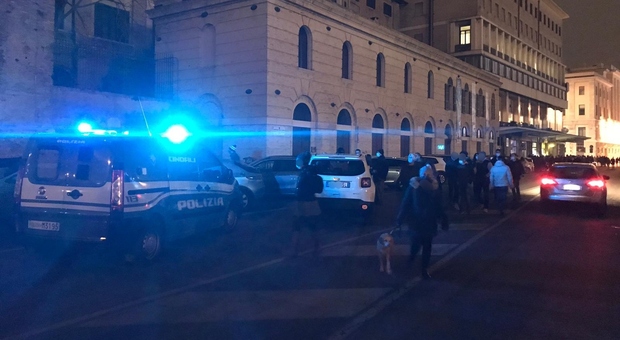 Notte di controlli e denunce per i Poliziotti della Questura di Ancona