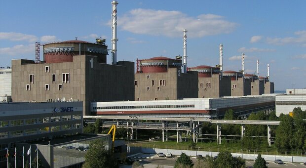 Ucraina, l'Italia pubblica il piano anti-nucleare: «Riparo al chiuso per due giorni, finestre sbarrate e iodio»