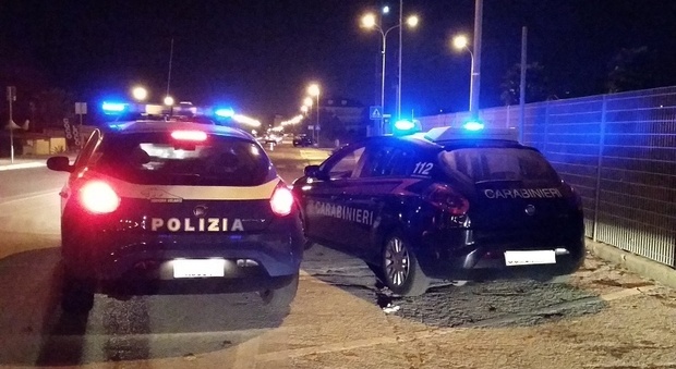 Le indagini sono svolte da polizia e carabinieri