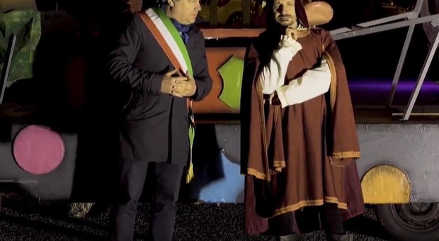 Il sindaco Massimo Seri e Dante Alighieri