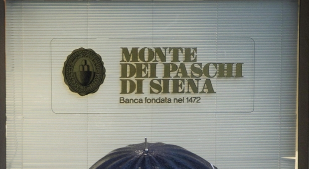 Allarme Uilpa sul Monte dei Paschi: «Incertezza sul futuro, la banca non va smantellata. Siano coinvolti i sindacati»