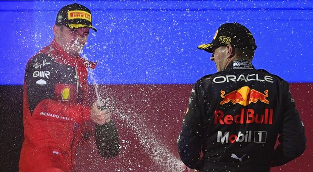 GP di Jeddah, la diretta: è sfida tra Ferrari e Red Bull, Leclerc all'attacco del poleman Perez