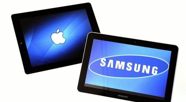 «Samsung ha copiato Apple»: brevetti violati, 1,05 miliardi di dollari di danni
