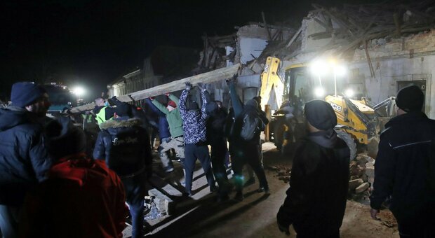 Terremoto Croazia di 6.4: sette morti e molti feriti. Paura in Italia, dal Veneto a Napoli