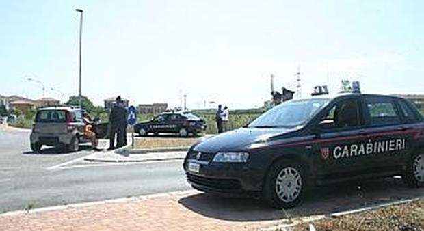 I carabinieri di Senigallia hanno denunciato l'uomo per atti osceni