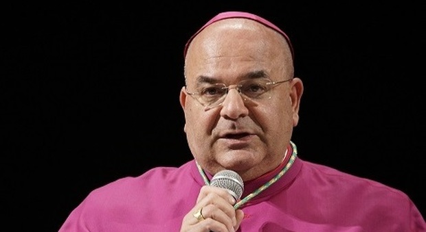Fermo, test sierologici Covid per utti i sacerdoti: paga il vescovo Pennacchio