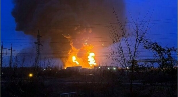 Ucraina diretta, Kiev smentisce attacco a depositi di petrolio. «Missili sulla regione di Odessa, ci sono vittime»