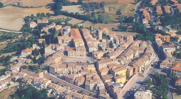 Il borgo storico di Mondolfo
