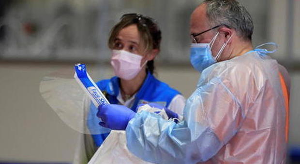 Coronavirus, 34 morti e 210 casi positivi in più: 143 in Lombardia, sette regioni a contagio zero