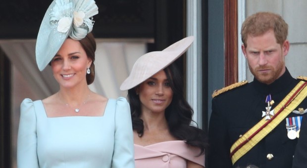 Kate Middleton e Meghan Markle nel mirino dei troll, la famiglia reale reagisce così