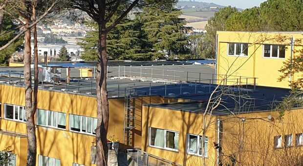 Il fotovoltaico posizionato sul tetto della scuola