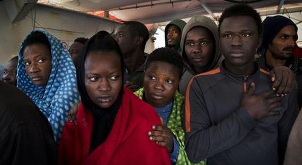 Giovane migrante espluso si toglie la vita in albergo prima di tornare a casa