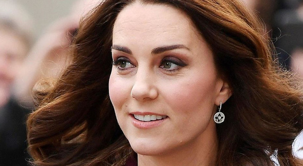 Kate Middleton, il nuovo look che spiazza i sudditi: «Molto originale»