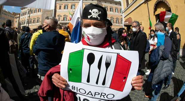 Ioapro, la Questura vieta sit-in a Montecitorio. Gli organizzatori: «A Roma 130 pullman»