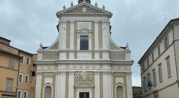 Chiesa di San Giovanni, chiusa con il sisma del 1997 riapre al culto dopo 25 anni