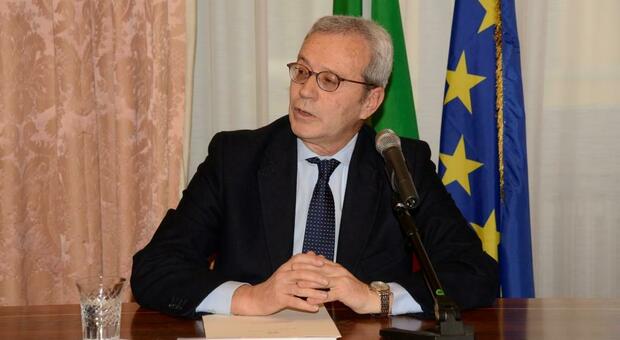 Il prefetto Antonio D'Acunto lascia Ancona dopo 5 anni