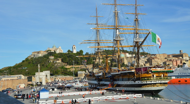 Torna l'Amerigo Vespucci, la nave più bella del mondo sarà ad ottobre al porto di Ancona