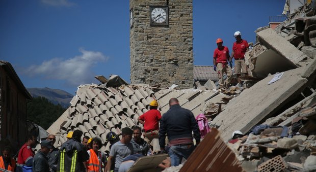 «In Italia attesi terremoti fino a 30 volte più forti di quello di Amatrice"