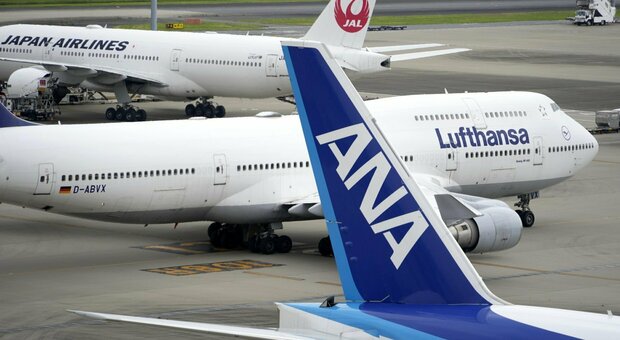 Lufthansa cancella altri 2.200 voli: vacanze a rischio per 250mila passeggeri