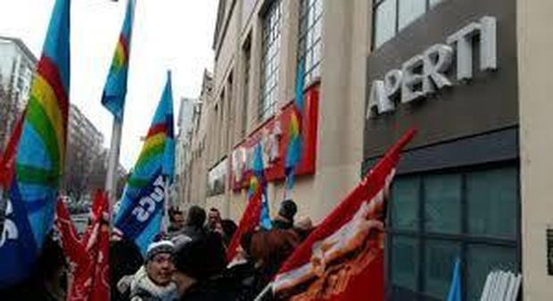 Ipermercati Carrefour, avviata procedura per 500 licenziamenti