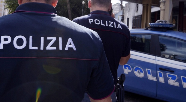 Pesaro, picchia una donna e manda all'ospedale un poliziotto intervenuto per difenderla