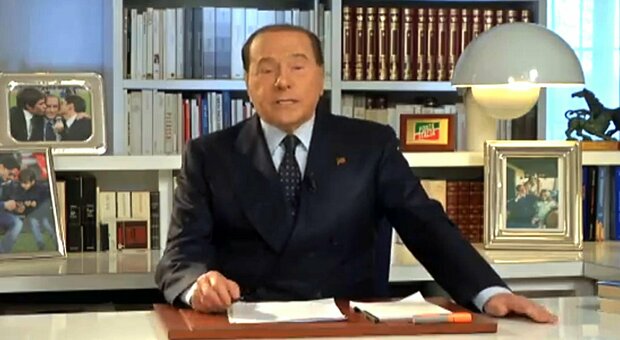 Silvio Berlusconi ricoverato in ospedale da lunedì mattina