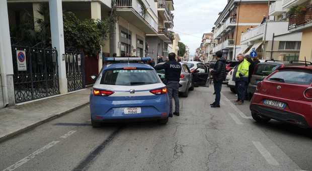 San Benedetto, inseguimento in centro dopo il regolamento di conti: malviventi in fuga e colpi di pistola