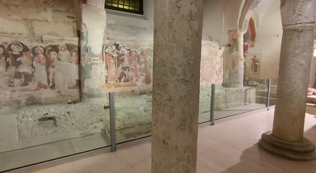 Gli affreschi della cripta del duomo