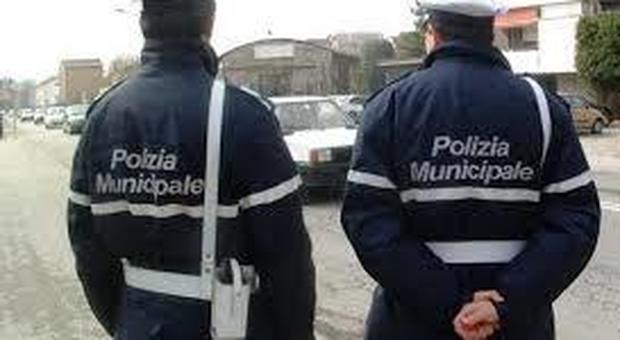 Polizia municipale al lavoro