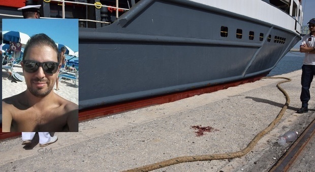 Ancona, Luca morto sul lavoro al porto a 33 anni: «Quella corda era usurata»