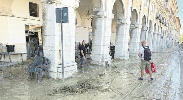 A Senigallia torna l'incubo del 2014: «Peggio dell'alluvione di otto anni fa»