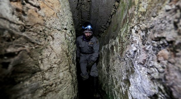 Calabria, quattro speleologi boccati in una grotta dopo una piena