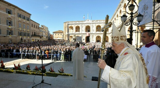 È morto Papa Ratzinger, un pontefice che amava le Marche e Loreto