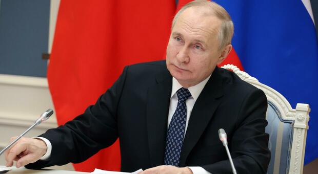 Putin malato per l'Intelligence. «Megalomania da farmaci anticancro quando ha attaccato Kiev»