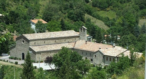 L abbazia di San Michele Arcangelo a Lamoli di Borgo Pace