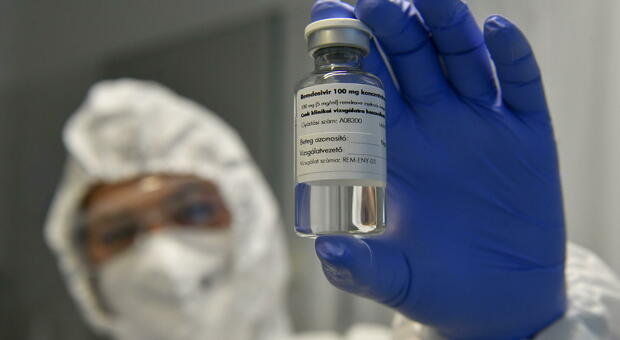 Coronavirus, i raccomandati del vaccino: in Abruzzo scatta l'inchiesta del Nas