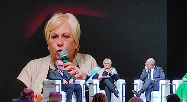 Annarita Pilotti durante il suo intervento a un talk al Micam a Fiera Milano