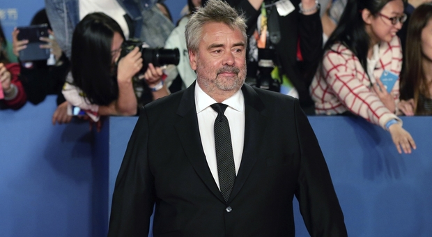 «Luc Besson mi ha drogata e stuprata», l'accusa choc di un'attrice al regista francese