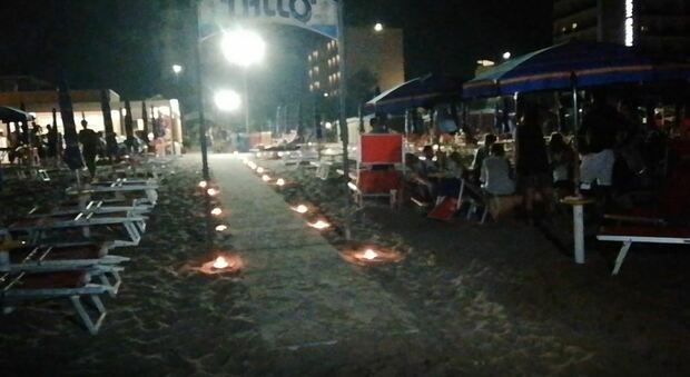 Pesaro, il Covid spegne le feste di Ferragosto in spiaggia, il sindaco ordina: «Non si balla»