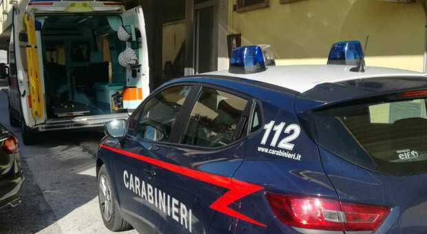 Ancona, malore fatale mentre sta dormendo: uomo di 51 anni trovato morto a letto
