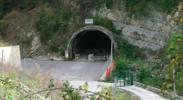 Fano-Grosseto, la follia che costava un terzo del ponte sullo Stretto e che è rimasta una strada incompiuta
