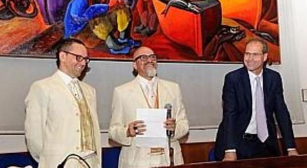 Il tribunale di Pesaro ordina la cancellazione delle nozze gay