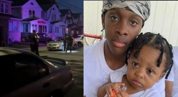 Bimbo di 4 anni muore travolto da un'auto: era appena tornato dal funerale del fratello