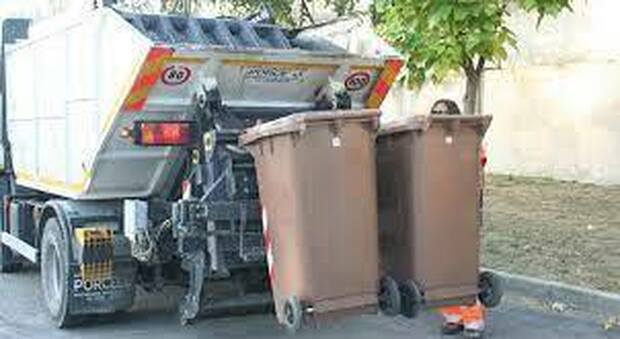 Raccolta rifiuti, domani si parte con l Impregico: per i servizi di igiene urbana si apre un nuovo capitolo