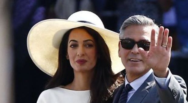 Clooney e Amal sposati cerimonia di 10 minuti