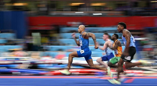 Mondiali indoor, Marcell Jacobs trionfa nei 60 metri: la vittoria al fotofinish