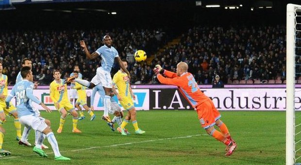 Napoli-Lazio 1-0: partenopei avanti con Higuain