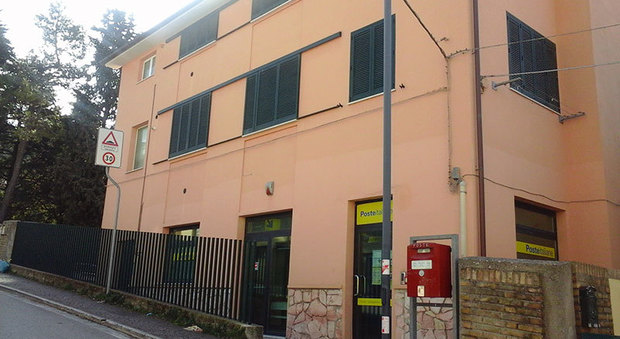 L'ufficio postale di Castelnuovo